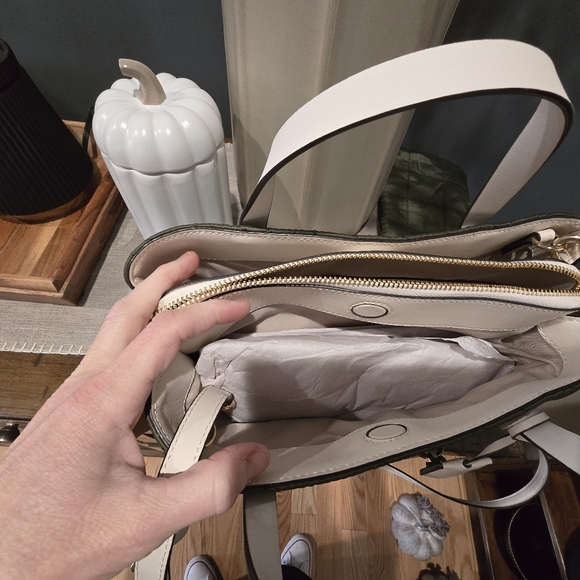 Radley Finsbury Green Quilted - Picture 9 of 9